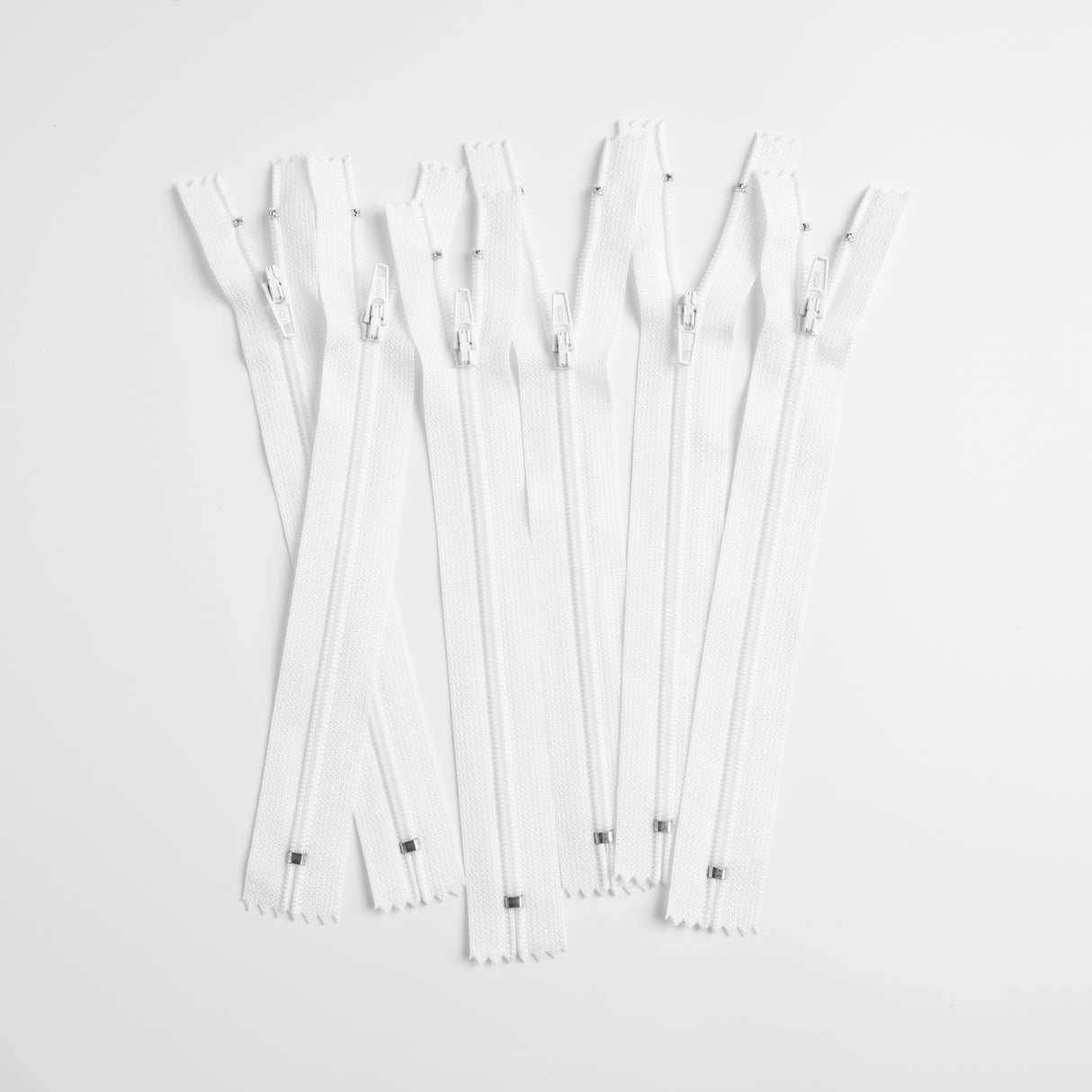 Closed-End Nylon Zip 18cm